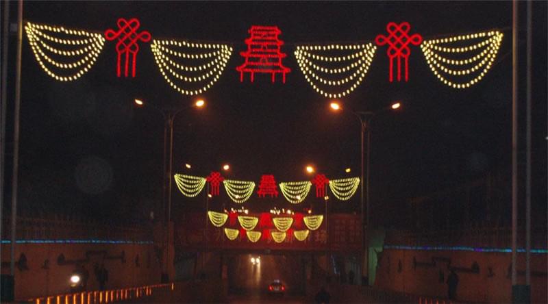 中国结灯光隧道